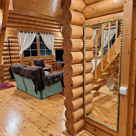 Fox Den Parnassos Chalet Eptálofos